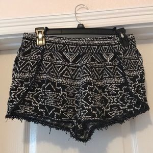 Black and White Tribal Print Flowed Shorts